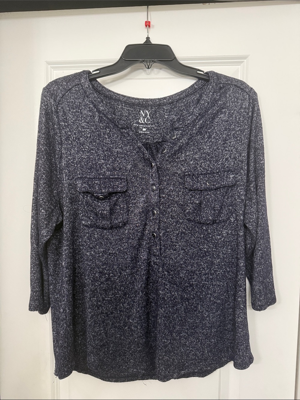 New York & Company Heathered Navy Button-Front Knit Top